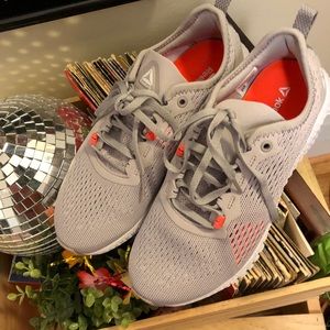 Brand New Reebok Running Shoes, Size: 7